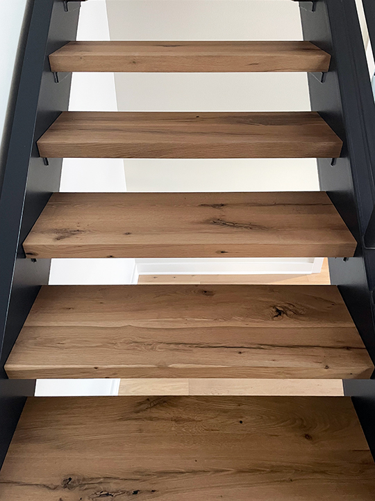 Stair Treads and Landings, Texas